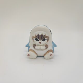 Фигурка «Няшные котики» Котик серый акула — миниатюра 1