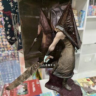 Оригинальная фигурка «Сайлент хилл» Пирамидоголовый — миниатюра 3