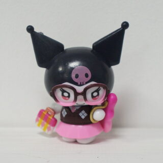 Фигурка «Hello Kitty» Куроми в очках — миниатюра 1