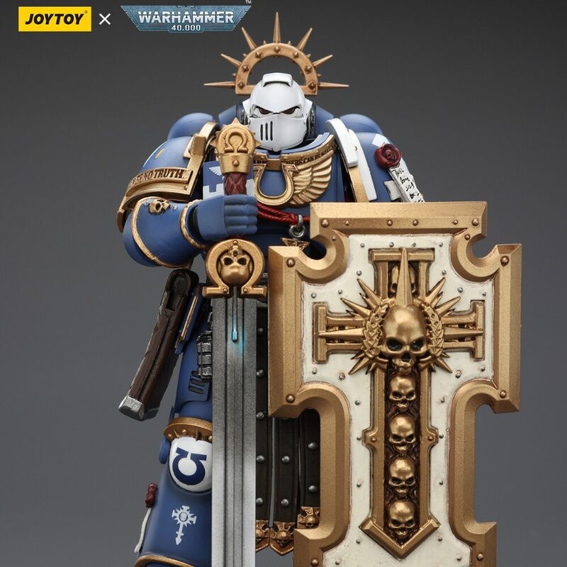 Оригинальная подвижная фигурка JOYTOY Warhammer 1/18 Ультрамарин Торвальд с силовым мечом, щитом и болт-пистолетом