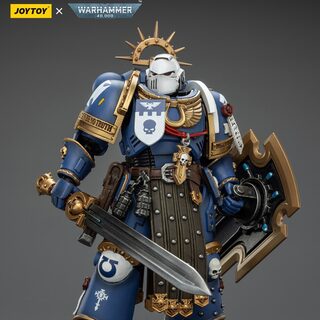 Оригинальная подвижная фигурка JOYTOY Warhammer 1/18 Ультрамарин Торвальд с силовым мечом, щитом и болт-пистолетом — миниатюра 3