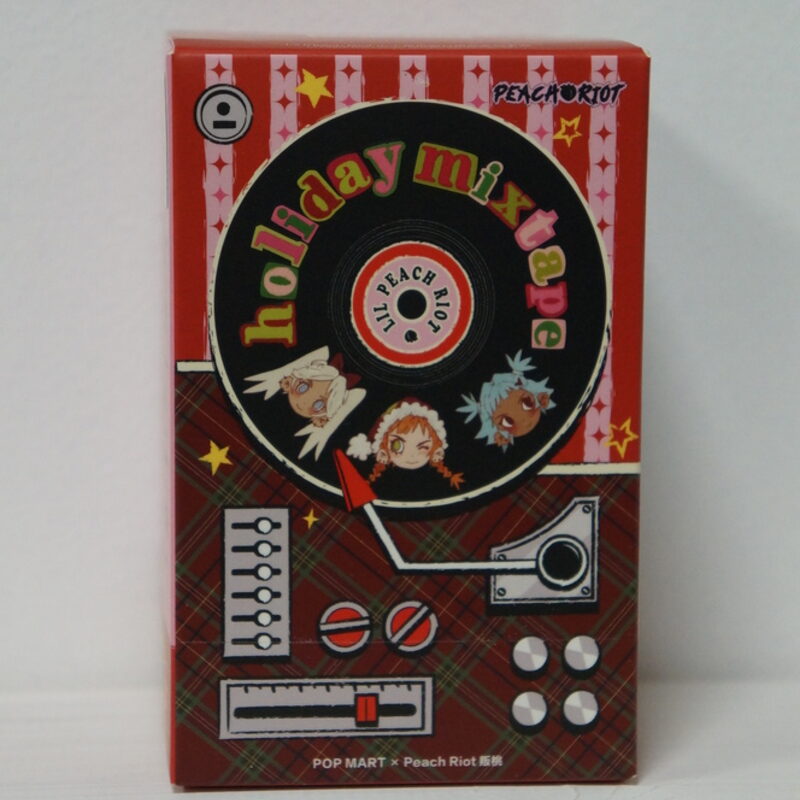 Случайная фигурка PopMart Lil Peach Riot