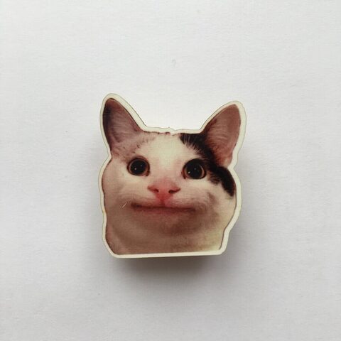Деревянный значок «Мемы» Коть