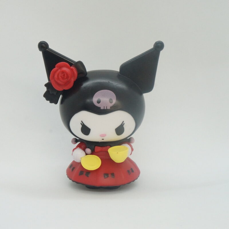 Фигурка «Hello Kitty» Куроми с чашкой