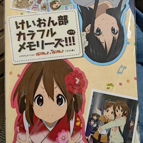 Оригинальный японский артбук «K-on!» другой