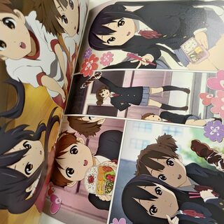 Оригинальный японский артбук «K-on!» другой — миниатюра 4