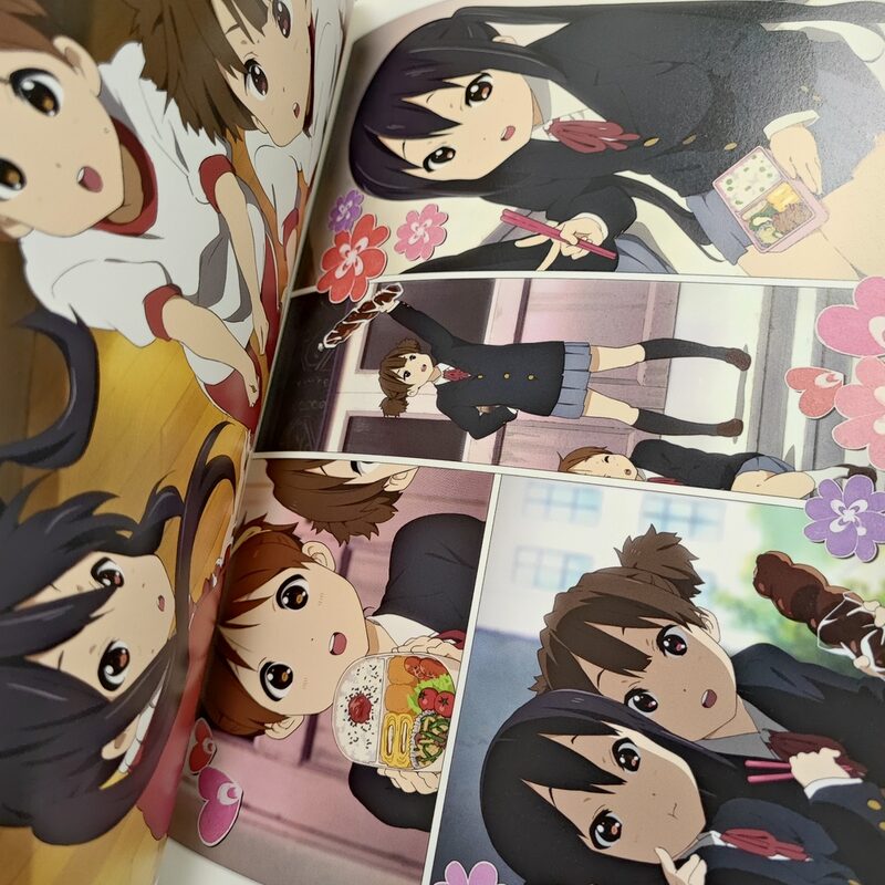Оригинальный японский артбук «K-on!» другой — фото 4