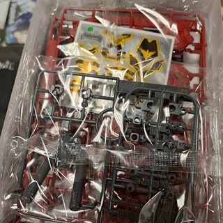 Сборная модель Bandai Gundam маленький красный SD — миниатюра 5