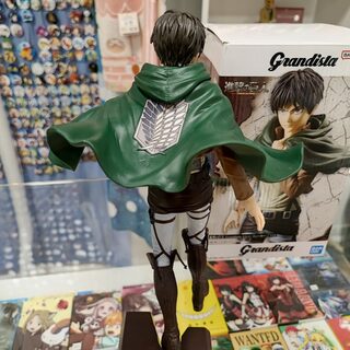 Оригинальная фигурка «Атака Титанов» Эрен с плащом — миниатюра 5