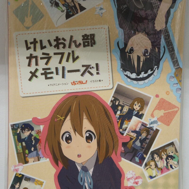 Оригинальный японский артбук «K-on!»