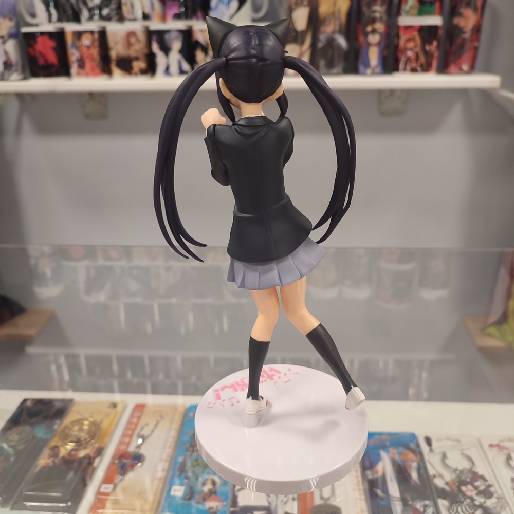 originalnaya-figurka-k-on-azusa-3.jpg