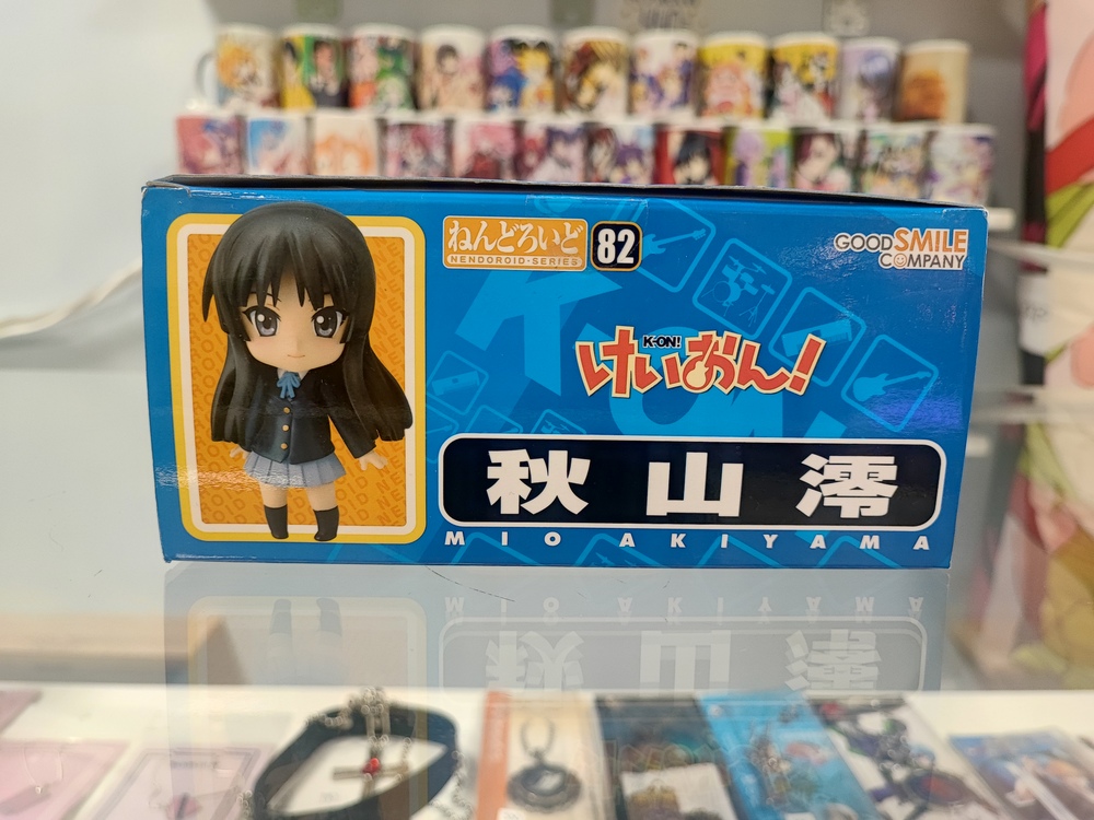 originalnaya-figurka-nendoroid-k-on-mio-4.jpg