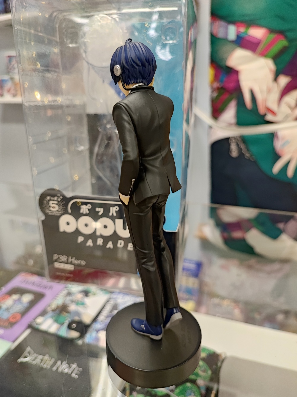 originalnaya-figurka-persona-3-makoto-yuki-3.jpg