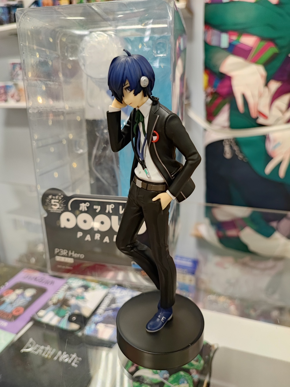 originalnaya-figurka-persona-3-makoto-yuki-4.jpg