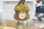 originalnaya-figurka-moj-sosed-totoro-derevo-s-chasami.jpg