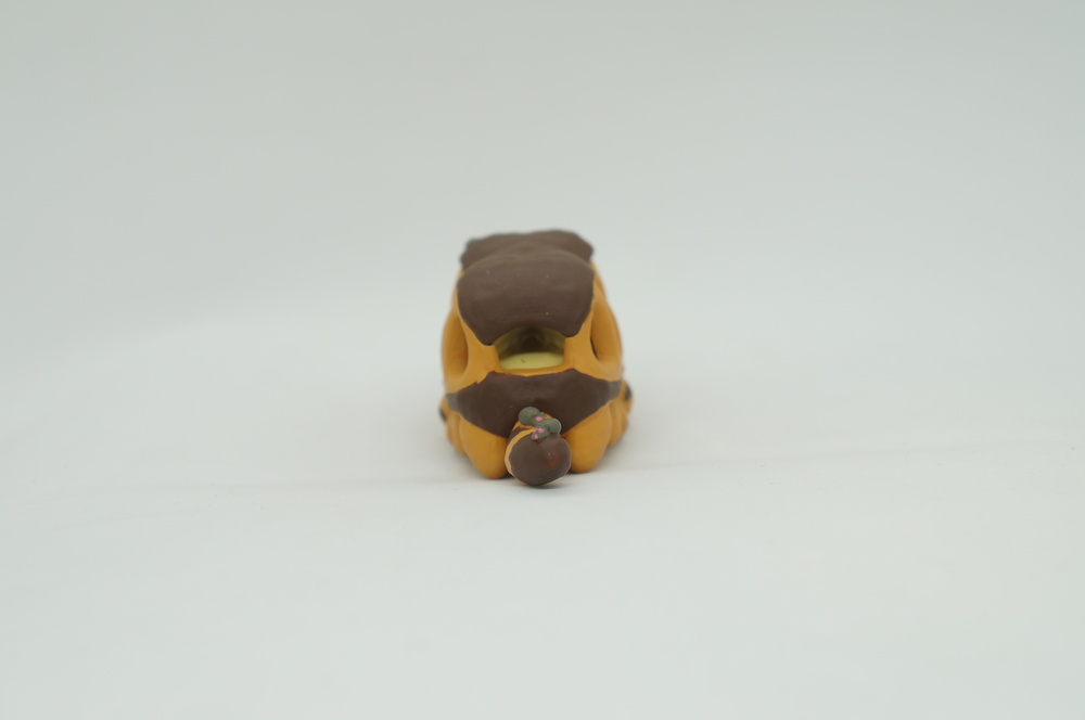 originalnaya-figurka-moj-sosed-totoro-kotobus-lezhit-2.jpg