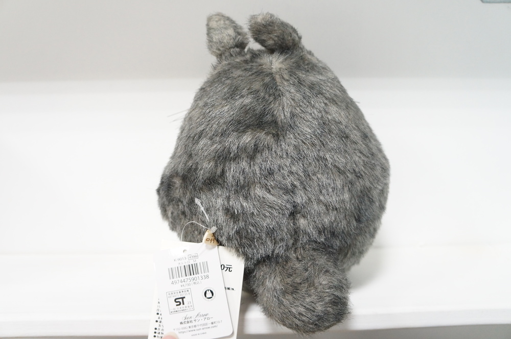 originalnaya-plyushevaya-igrushka-moj-sosed-totoro-totoro-1.jpg