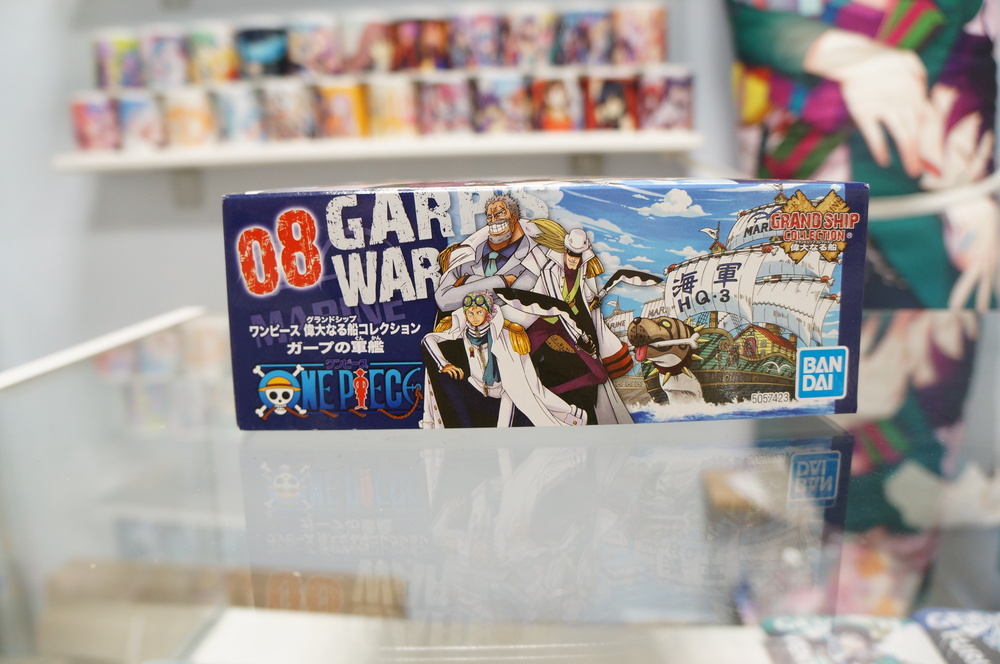 sbornaya-model-bandai-van-pis-korabl-garpa-malenkij-3.jpg
