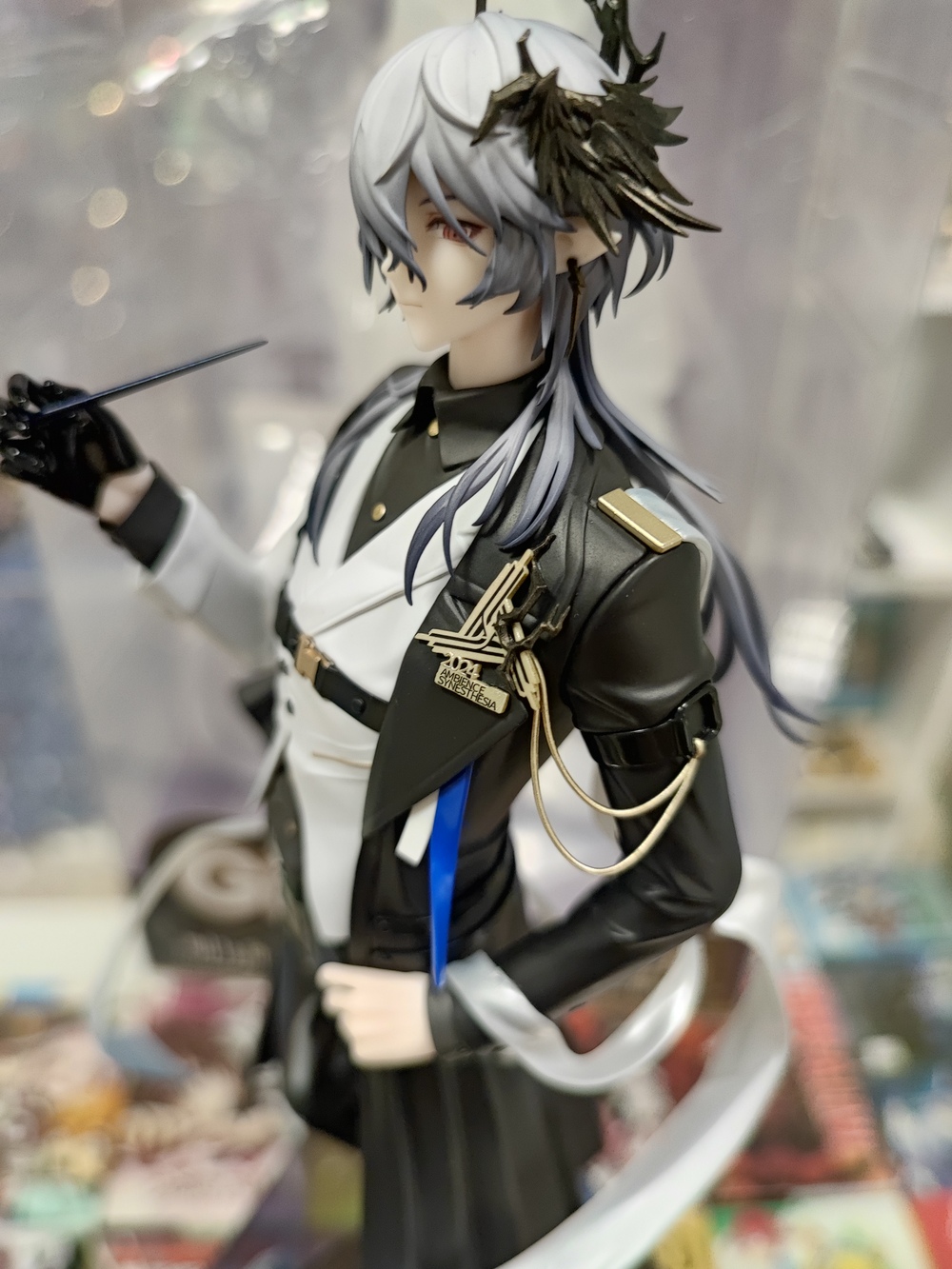 originalnaya-figurka-arknights-logos-7.jpg
