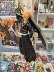 originalnaya-figurka-blich-ichigo-s-mechom-za-spinoj.jpg