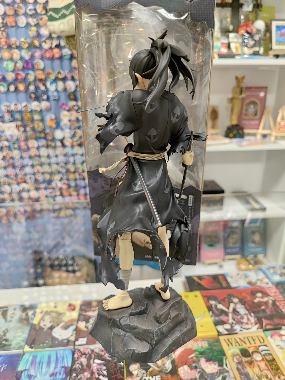 originalnaya-figurka-dororo-hyakkimaru-24.jpg