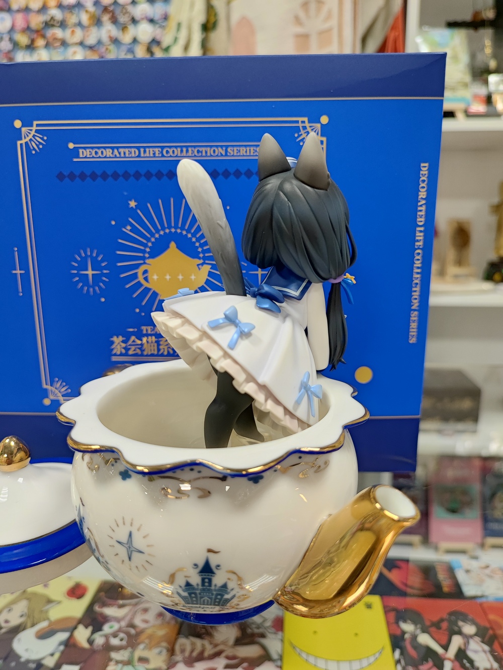 originalnaya-figurka-ribose-tea-time-cats-koshechka-korovka-v-chajnike-3.jpg