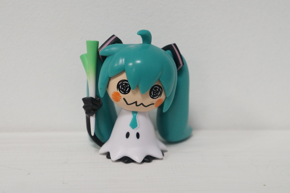 pokemon-mimikyu-cos-hatsune-miku-anime-figure-opp-bag.jpg