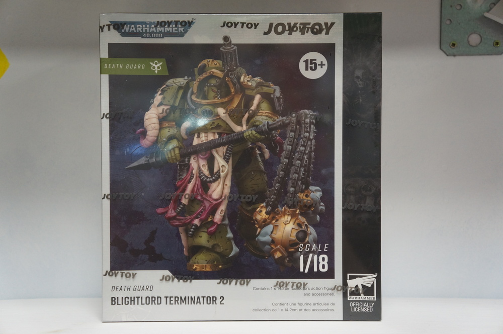 originalnaya-figurka-joytoy-warhammer-1-18-salamandra-s-pletyu-2.jpg