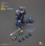 originalnaya-figurka-joytoy-warhammer-1-18-ultramarin.jpg