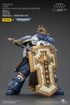originalnaya-figurka-joytoy-warhammer-1-18-ultramarin-s-zolotym-shhitom.jpg