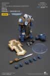 originalnaya-figurka-joytoy-warhammer-1-18-ultramarin-s-zolotym-shhitom.jpg