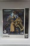 originalnaya-figurka-joytoy-warhammer-1-18-ultramarin-s-zolotym-shhitom.jpg